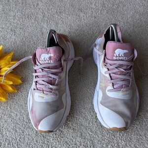 Sorel Kinetic Impact Sneaker Women’s 7 Pink Beige Chunky Athletic Shoes